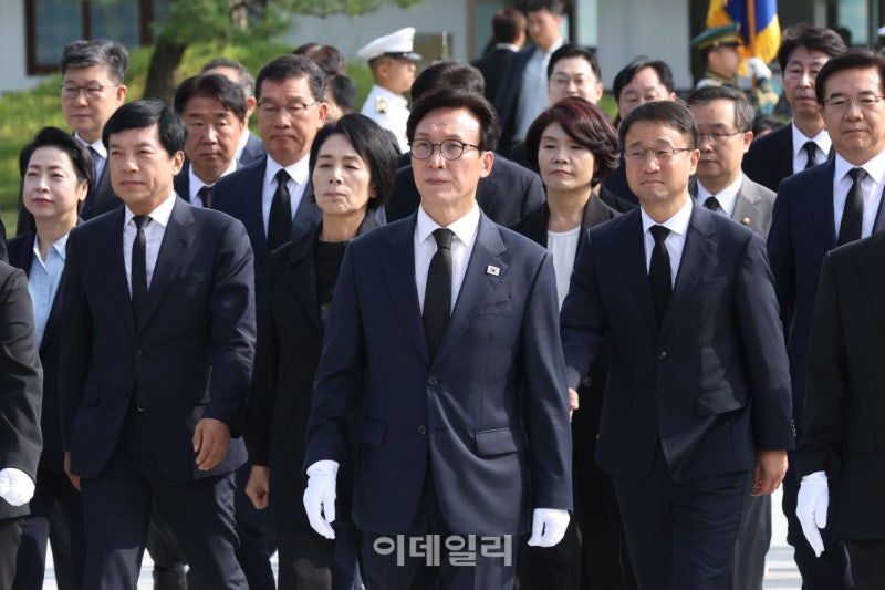 최민희, 김민석의 <b>최고위원 지명</b>에 반발 “결정 재고해 달라”