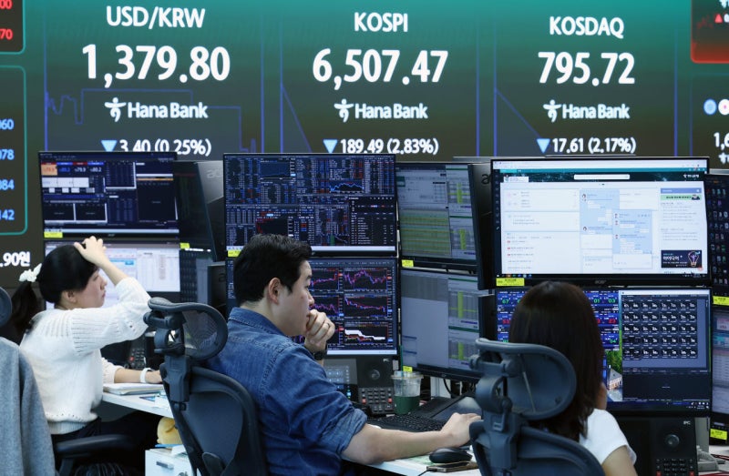 '삼전닉스' <b>상승 전환</b>에 <b>코스피</b>↑…6730선 회복