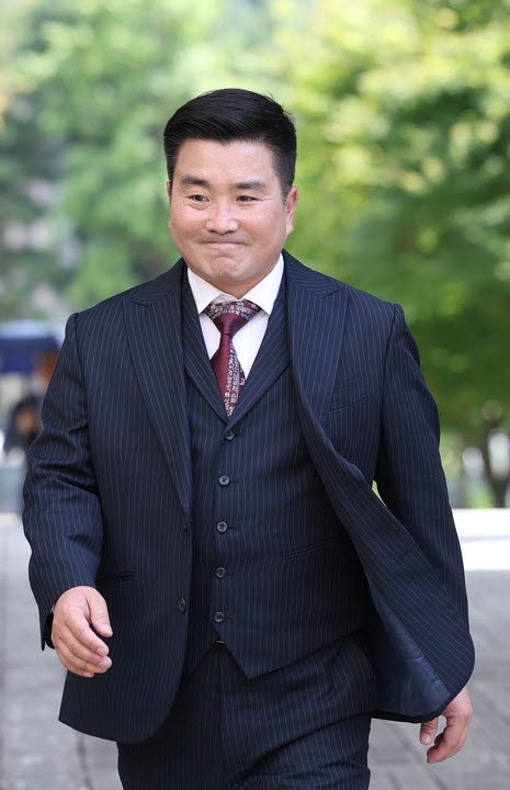 [속보]'계엄 가담' <b>김현태</b> 전 707단장, <b>1심</b> 징역 12년 <b>선고</b>