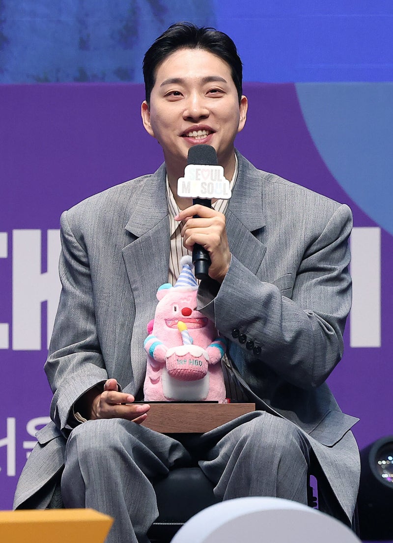 'CCTV 공개 논란' <b>박위</b>, 결국 서울시 홍보대사 <b>자진사임</b>