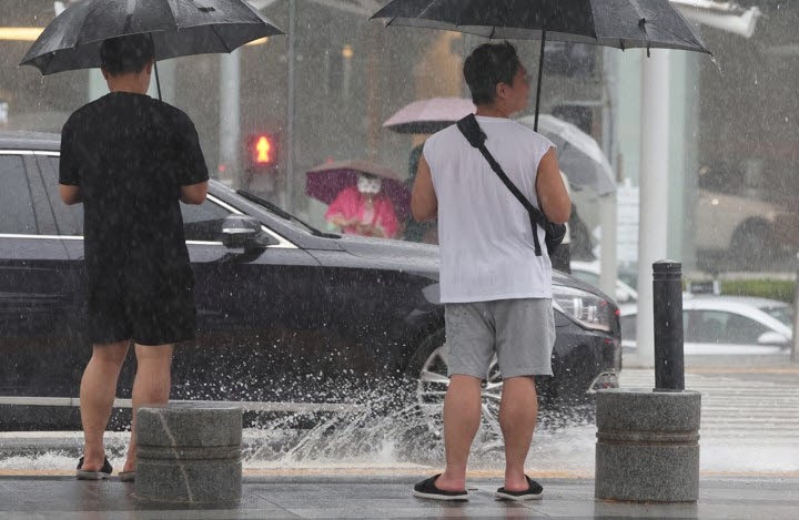 전남광주·울산·전북·경북 호우특보…<b>중대본</b> '<b>1단계</b>' 가동