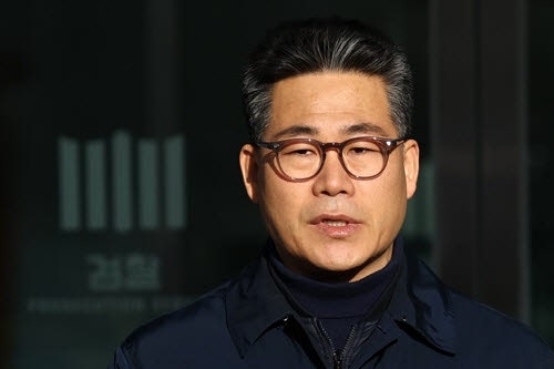 '세관 마약' 백해룡 대기발령…"<b>중수청장</b> 후보배제 의도" 반발