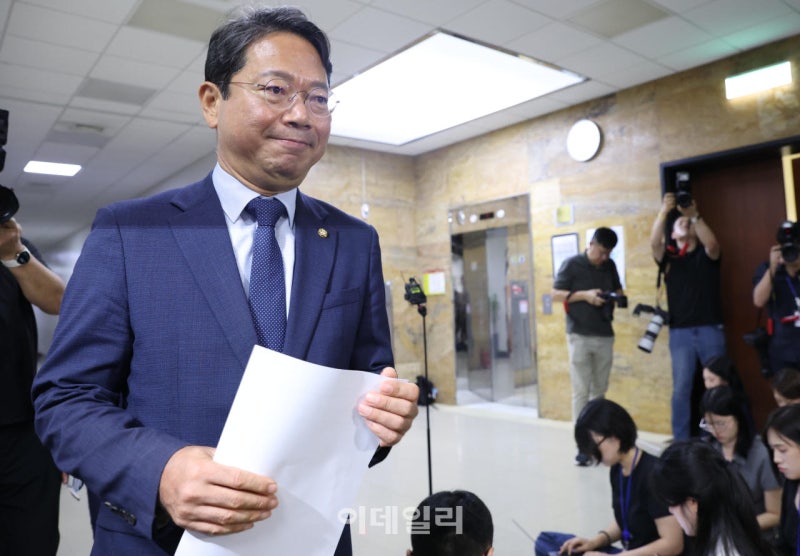 [속보] <b>김승원</b>, 李사건 <b>공소취소</b>에 “장관 지휘권 행사 생각 전혀 없다...