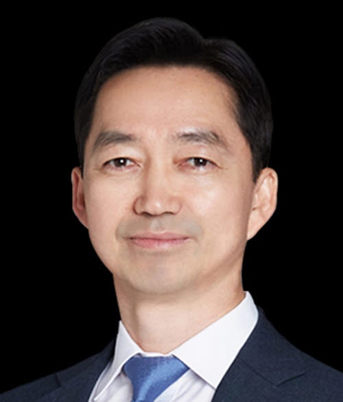 靑 “<b>김지용</b> 변호사, 초대 <b>중수청장</b> 후보자 <b>지명</b>…국회 인사청문회 요청...