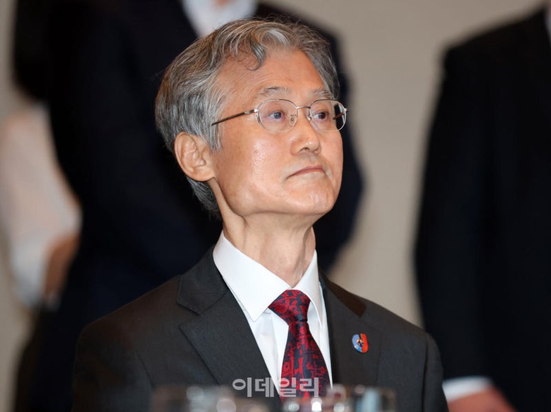 <b>조희대</b> “사법부 <b>독립</b> 보장하는 가운데 입법·행정부 협력해야"