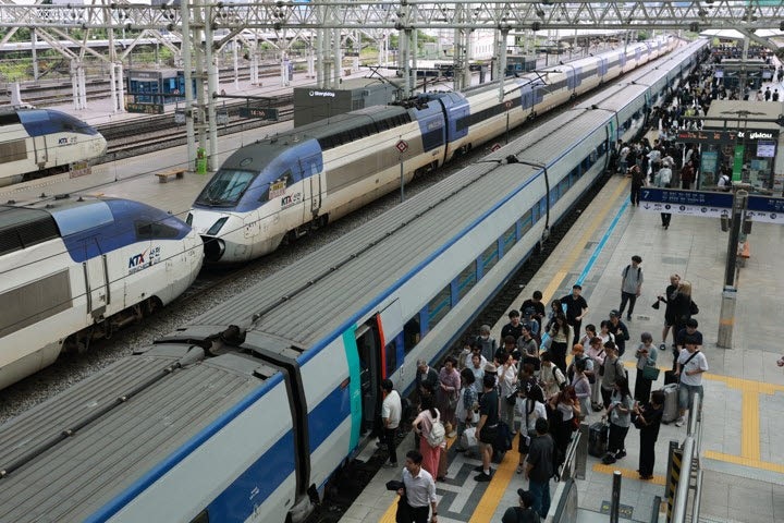 KTX 자판기 줄이고 짐 보관공간 늘린다…<b>코레일 자회사 통합</b> 효과는