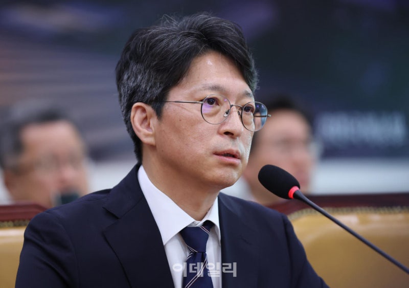<b>홍지선</b> 신임 국토<b>장관</b> “주택공급, 계획 넘어 착공·입주로”