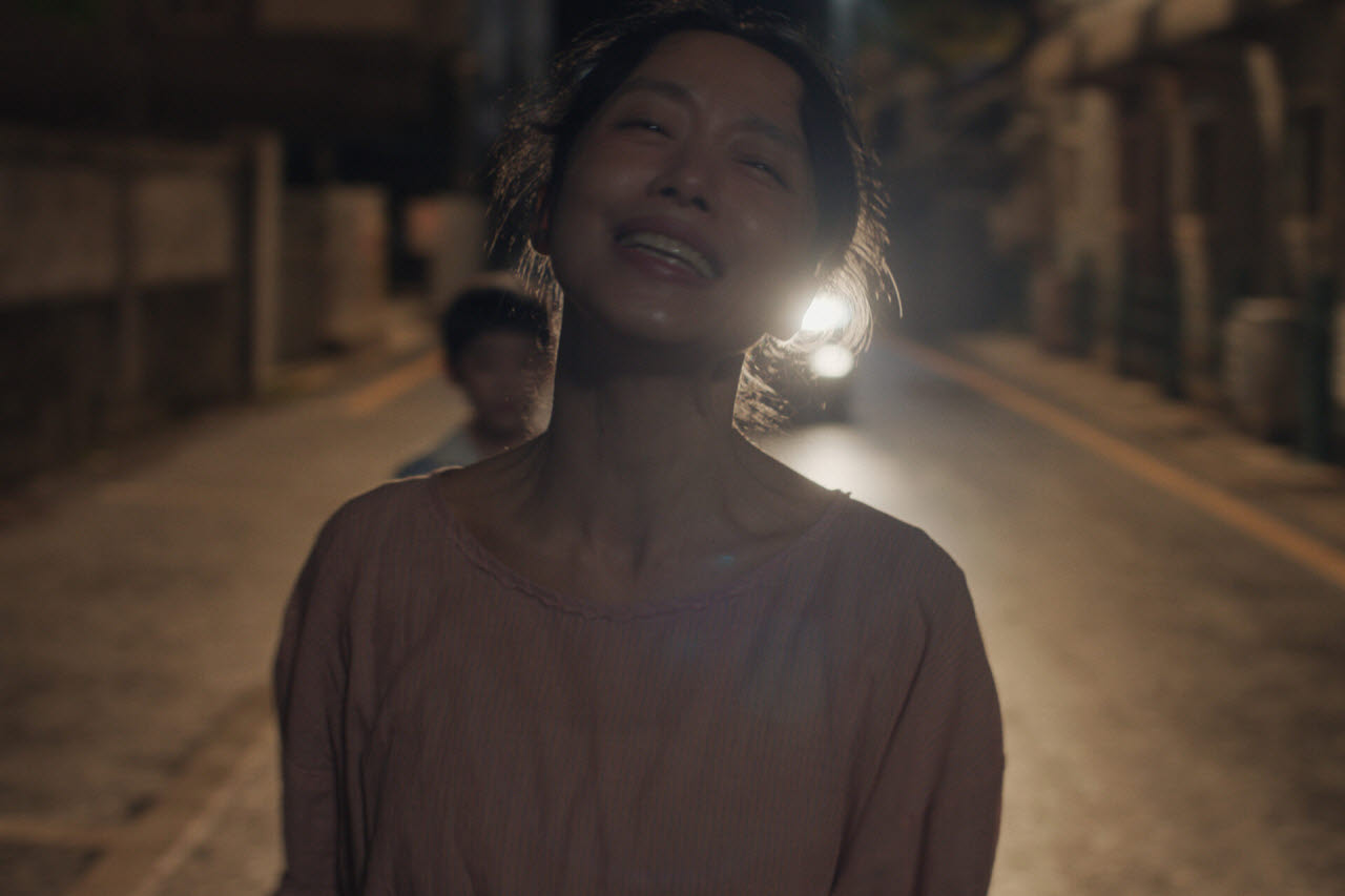‘가능한 사랑’, 마침표는 <b>없다</b>… 끝내 남는 이창동의 물음표