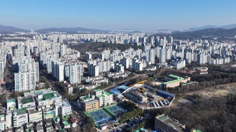 '35년 낡은 집' <b>분당</b> 주민들 "눈물난다" 감격…천지개벽 앞둔 5곳