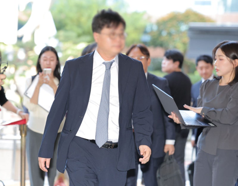 [속보] '신약 청탁 의혹' <b>제넨셀</b> 창업자, 항소심서 징역 4년
