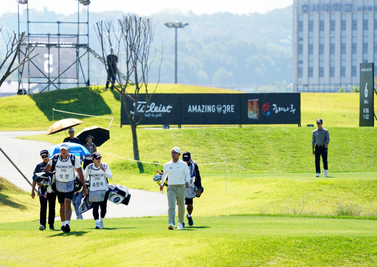 [주영로의 투어 노트] KPGA 선수들이 <b>플라밍고CC</b>와 어메이징크리에 고마...