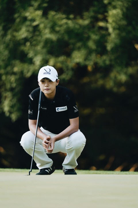 "선두권 정말 오랜만" <b>박성현</b>, 2타 차 공동 2위…3연패 도전 김효주는 9...