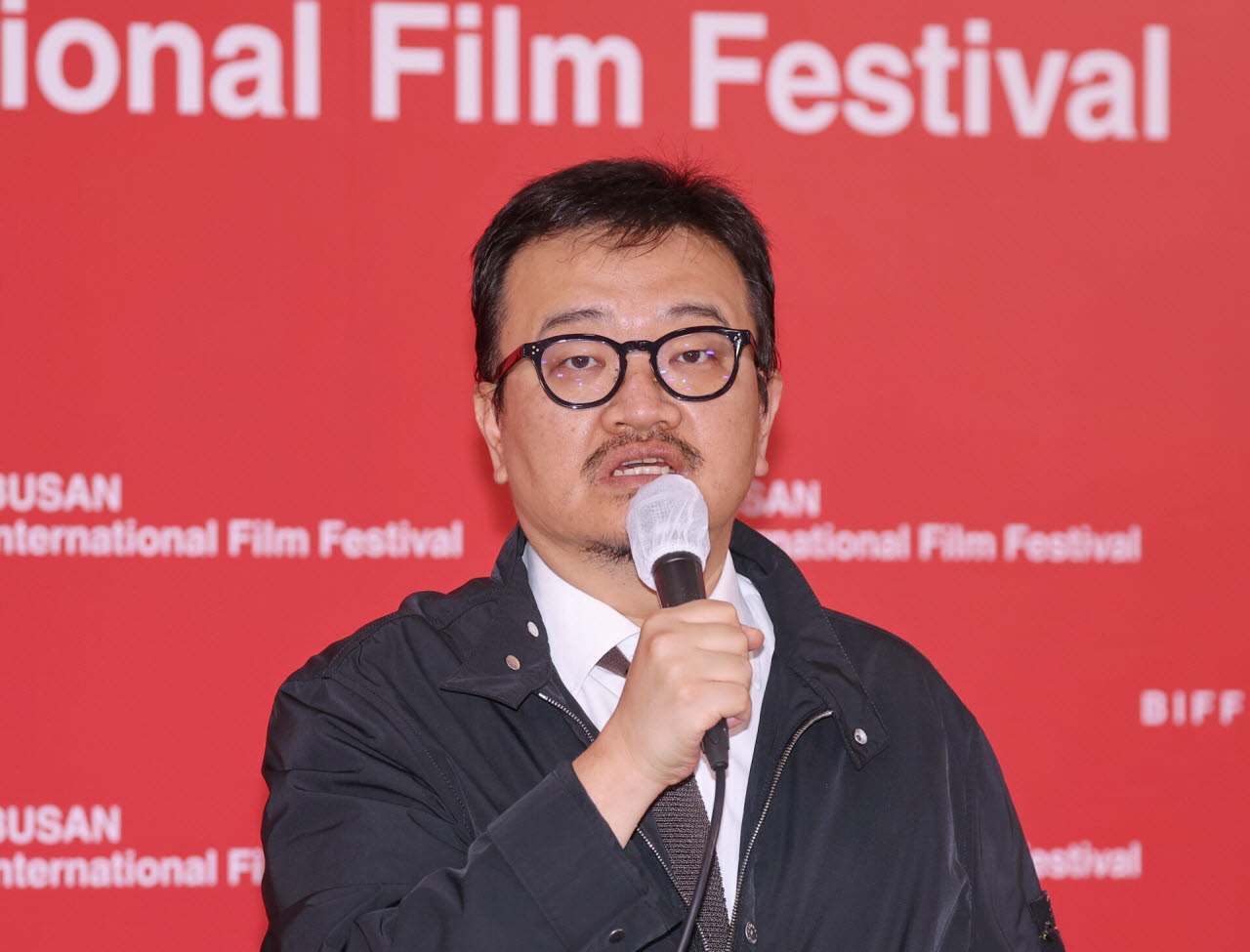 '<b>실낙원</b>' 연상호 감독 "母가 쓴 글 사서 작업 시작"[BIFF]