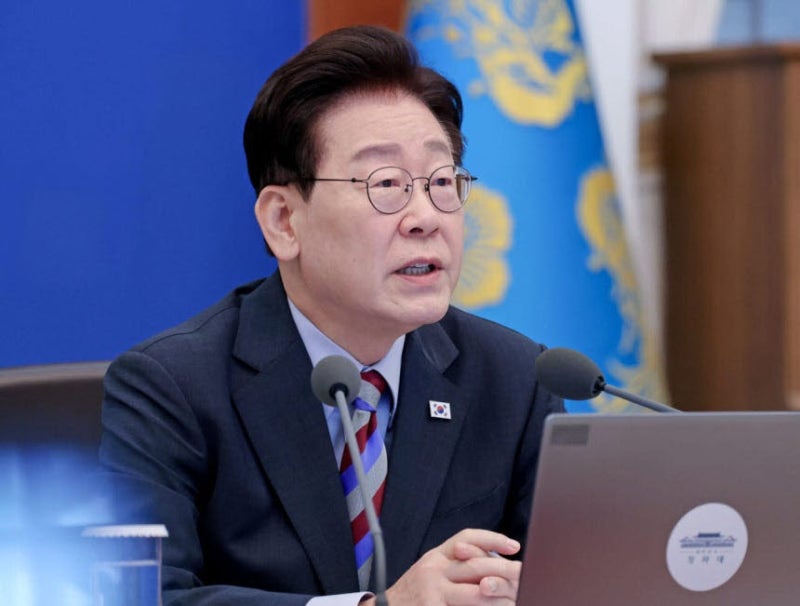 李 대통령 "'좌아하게' 설득하는 게 진짜 이기는 길"