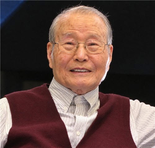 동서식품 이끈 '커피 거목' 이홍희 전 회장, 95세로 영면