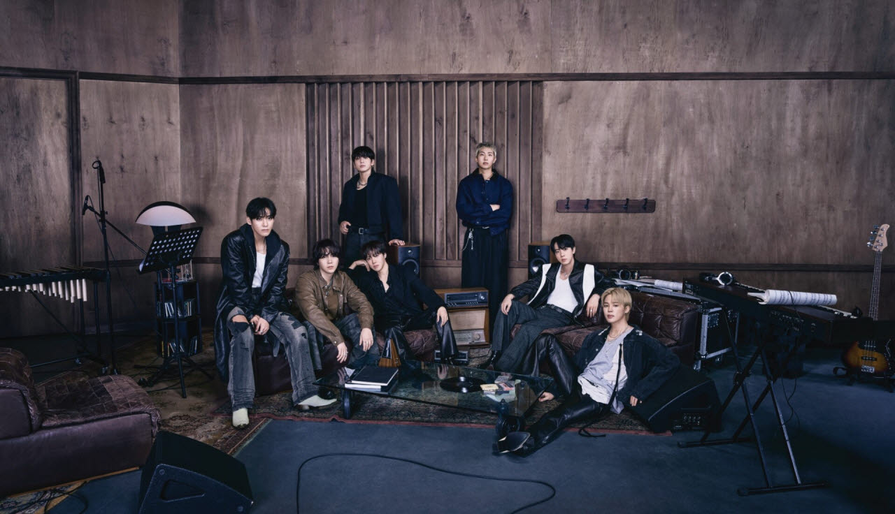 <b>BTS</b> '<b>스윔</b>', 스포티파이서 <b>10억</b> 스트리밍 <b>돌파</b>…올해 발표곡 중 최초