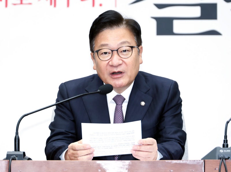 정점식 "김혜경 여사 황제<b>골프</b> 논란, 핵심은 군 시설 사적 이용"