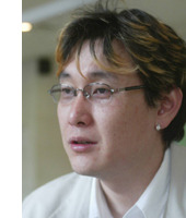 장준환 감독 ‘<b>타짜</b> 2’ 메가폰