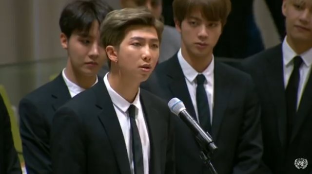 theqoo inserted image