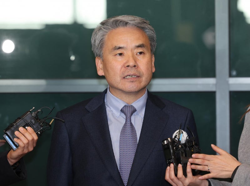 <b>이종섭</b> <b>귀국</b> “체류기간 <b>공수처</b> 조사받을 기회 있길”