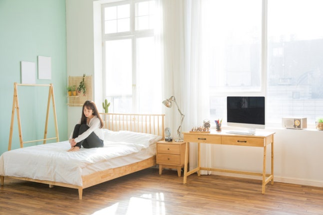 혼자 있을 때 지루하고 우울하다면,<BR> 내가 뭘 좋아하고,<BR> 어떤 일에 흥미를 느끼는지 아직 모르고 있는 것일 수 있다. <BR> 게티이미지뱅크