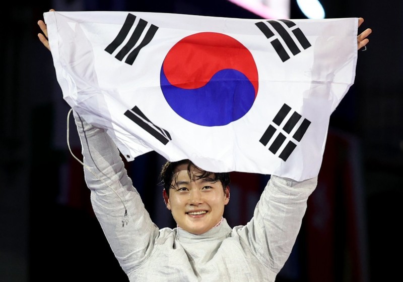 펜싱 오상욱 한국 첫 金… 종주국 프랑스서 그랜드슬램
