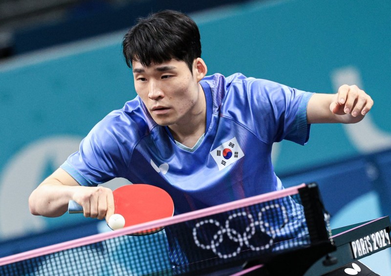 한국 <b>탁구</b> 간판 <b>장우진</b>, 올림픽 <b>16강</b> 진출