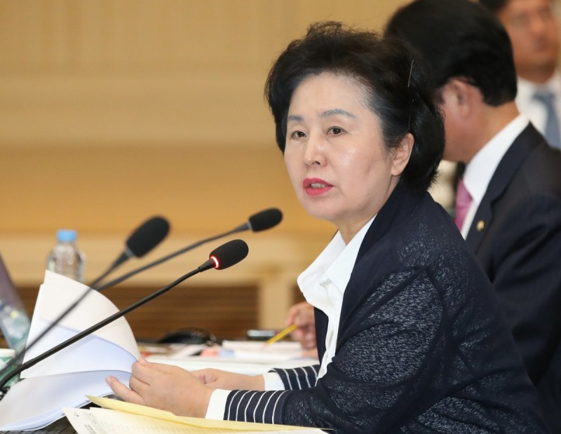 검찰, <b>정치자금법</b> 위반 혐의 <b>김영선</b> 전 의원·<b>명태균</b> 압수수색