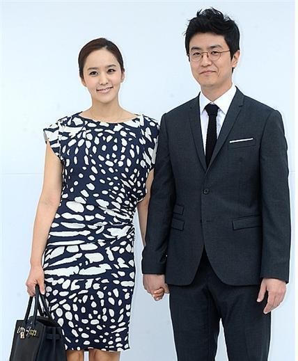 <b>박지윤</b>, ‘<b>상간녀</b> 손배소’ 제기…<b>최동석</b> “위법한 일 없다”