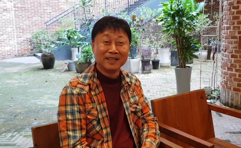 방송서 사라진 개그맨 최성훈의 ‘귀향’…20년만에 나타난 이유 [인생2막]