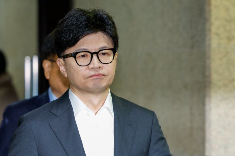 한동훈 “내각 <b>총사퇴</b>·<b>국방장관</b> 해임 의견 모아…尹탈당은 더 논의”