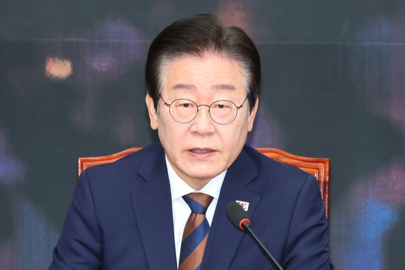 <b>이재명</b> “<b>서부지법 난동</b>, 민주공화국 질서 파괴…용납 안돼”