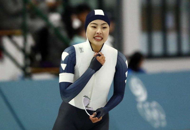 <b>스피드스케이팅</b> <b>이나현</b>·<b>김민선</b>, 0.004초차로 나란히 金·銀