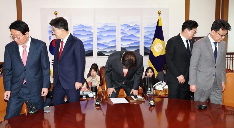 여야 <b>국정협의회</b> 30분만에 결렬…<b>연금개혁</b> 이견