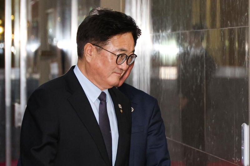 <b>우원식</b> “韓대행, <b>재판관 지명 철회</b>하라…청문회 요청 안 받을것”