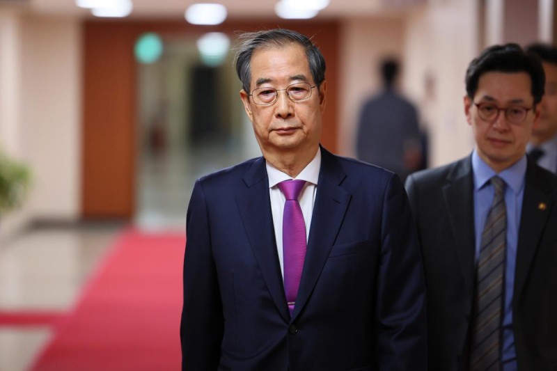 헌재로 넘어간 ‘韓대행 헌재 재판관 지명’ 논란