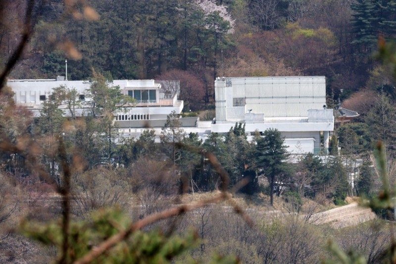 尹, 오늘 오후 5시 관저 떠나 서초동 사저로