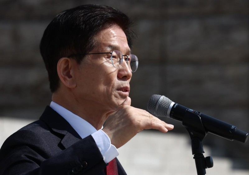 한덕수 차출론에 국힘 주자들 ‘韓 견제론’ 부상