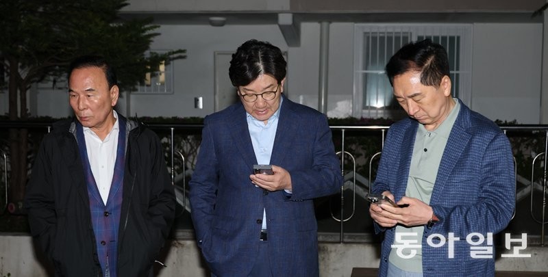 권영세-권성동 “김문수 만날것” 대구행 기차 타자, 金 일정 접고 서울로