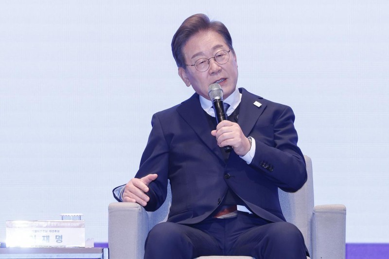 “韓日 경제-안보협력 중요” 이틀째 강조한 이재명
