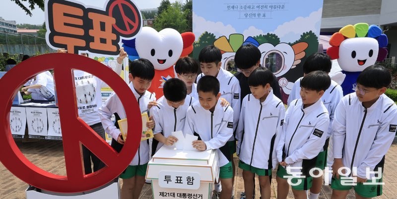 이재명, 판교-동탄 돌며 ‘혁신’ 메시지… 김문수, ‘반명 결집’ 대구로