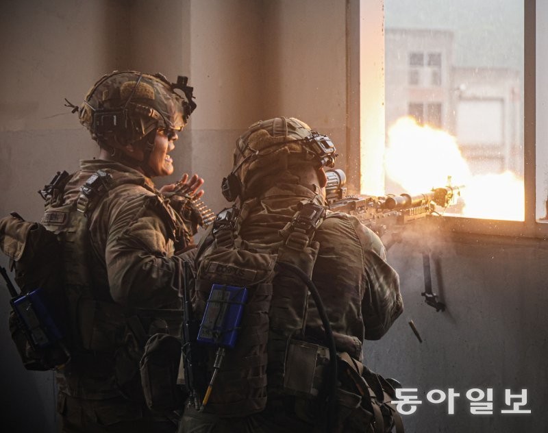 “주한미군 스트라이커여단 철수땐 한국이 대북 지상전 전담해야”