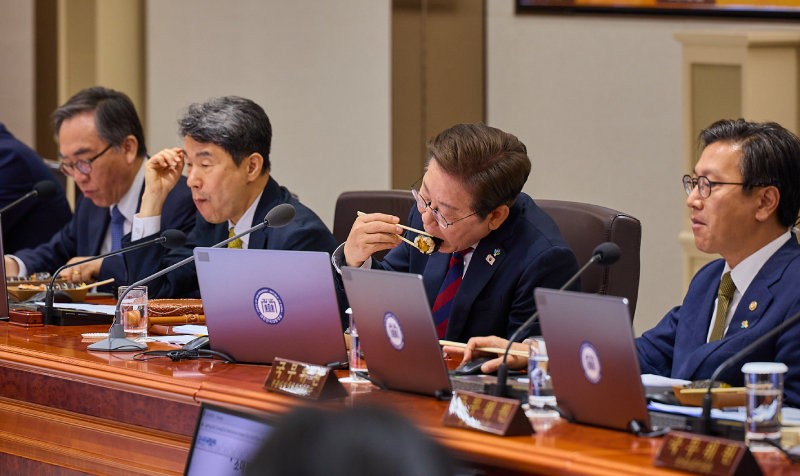 “해수부 부산 이전”… 李, 신속 추진 지시