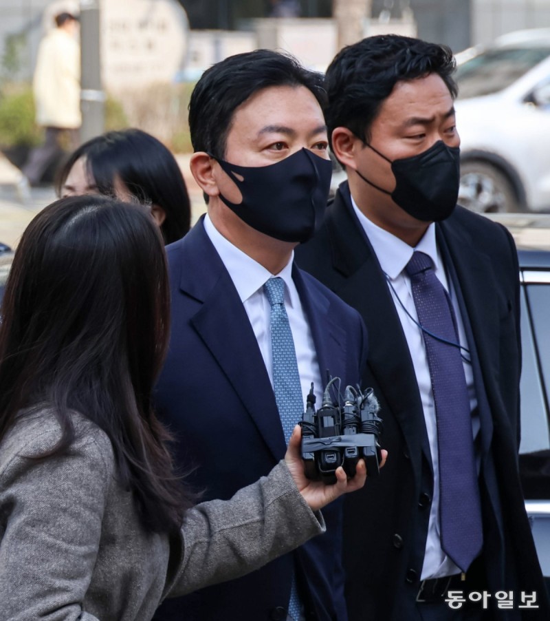 비화폰 삭제 수사 경찰, 대선 다음날 김성훈 재소환