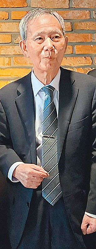 “평범한 중도세력이 많아져 사회에 보탬되는 정치 해달라”