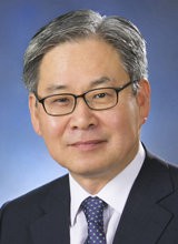 ‘K-데모크라시’의 경쟁력, 시민이 지키고 정치가 응답할 때[기고/문휘창]