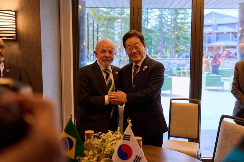 李<b>대통령</b>, 브라질-UN 정상과 잇따라 대담… “<b>국제</b>위기에 공동<b>협력</b>”