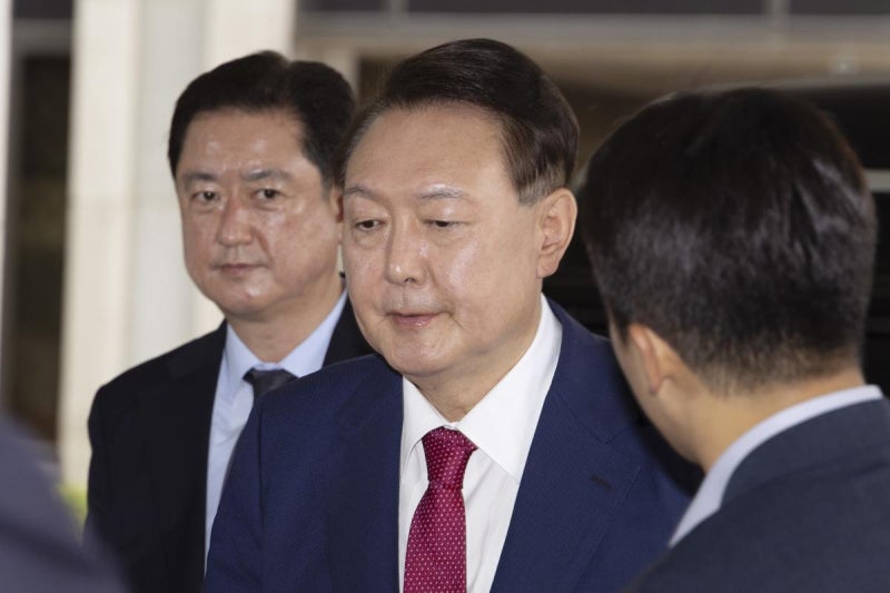 [속보]尹, 오후 11시 반 조서 열람 종료… 내란특검 <b>2차 조사</b> 마쳐