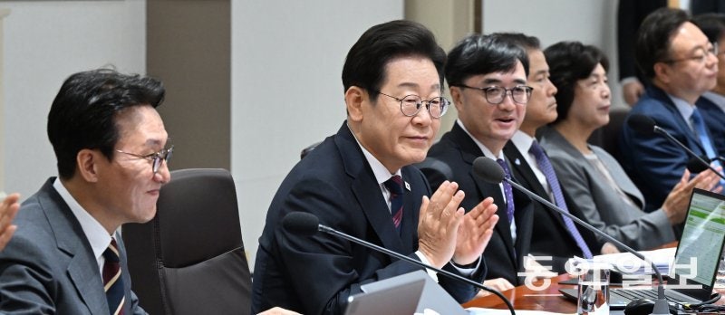 李대통령, 주말에 국무회의 열어 31.8조 추경 의결