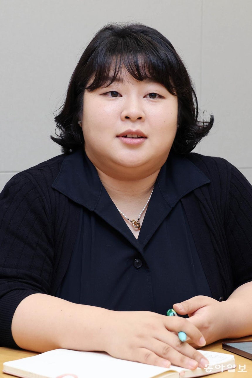 소아청소년과 4년차 레지던트 김서연 씨는 15일 서울 종로구 동아일보에서 진행된 인터뷰에서 “소아청소년과 전문의가 부족한 게 아니라, 전공을 살릴 기회가 없는 게 문제”라고 강조했다. 전영한 기자 scoop